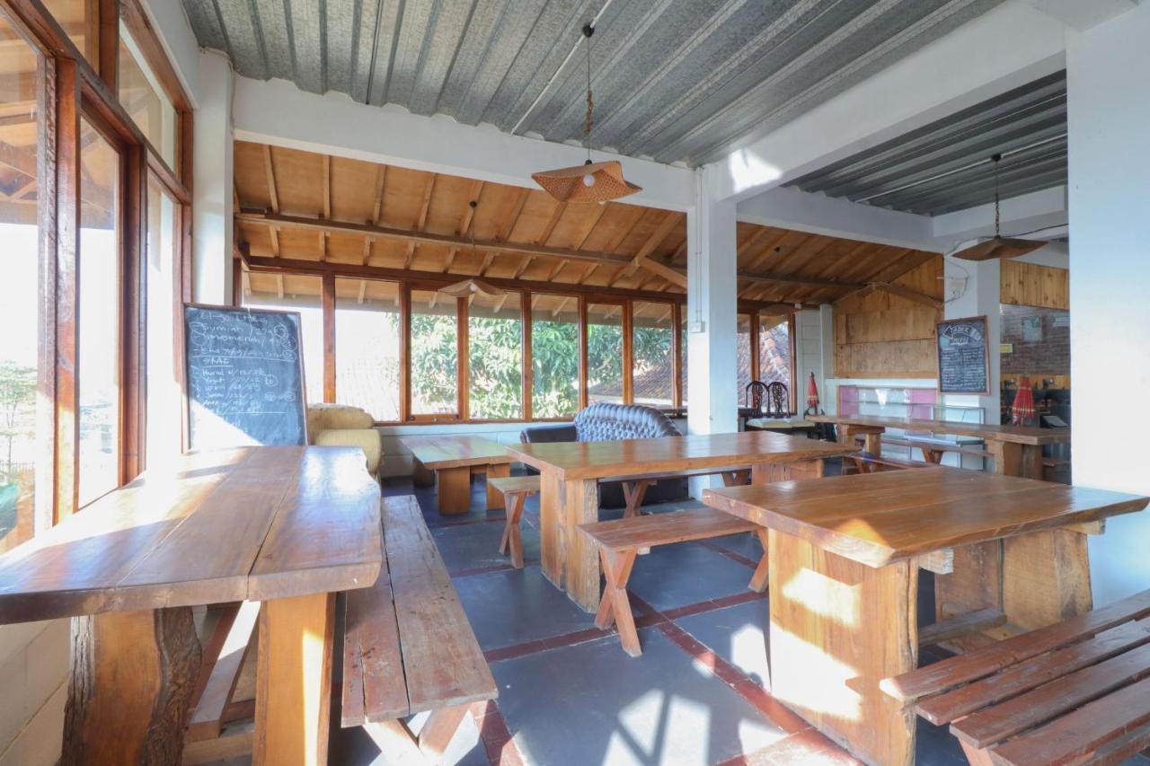 Lembur Incu Syariah Villa & Resto Lembang Εξωτερικό φωτογραφία