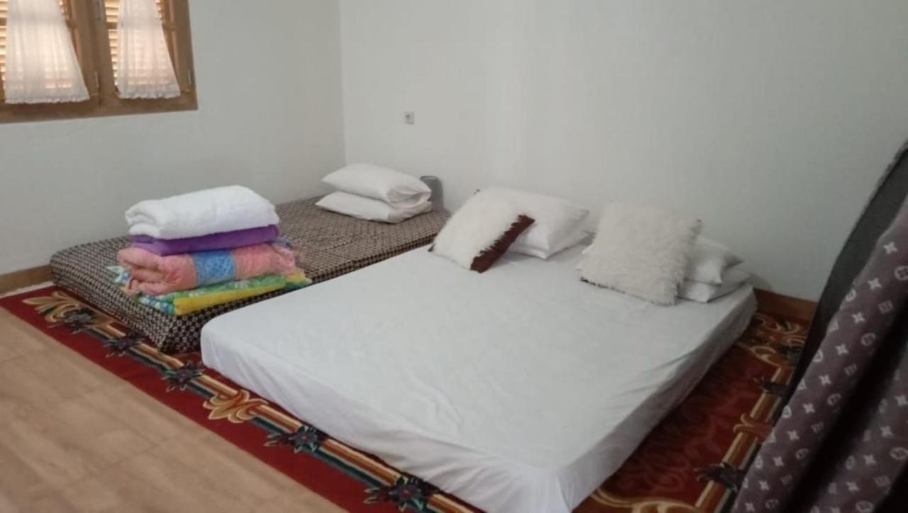 Lembur Incu Syariah Villa & Resto Lembang Εξωτερικό φωτογραφία