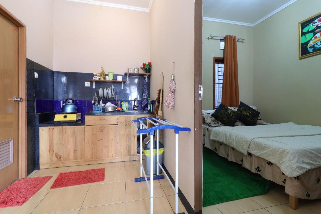 Lembur Incu Syariah Villa & Resto Lembang Εξωτερικό φωτογραφία